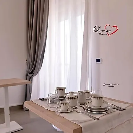 Love Inn 4*