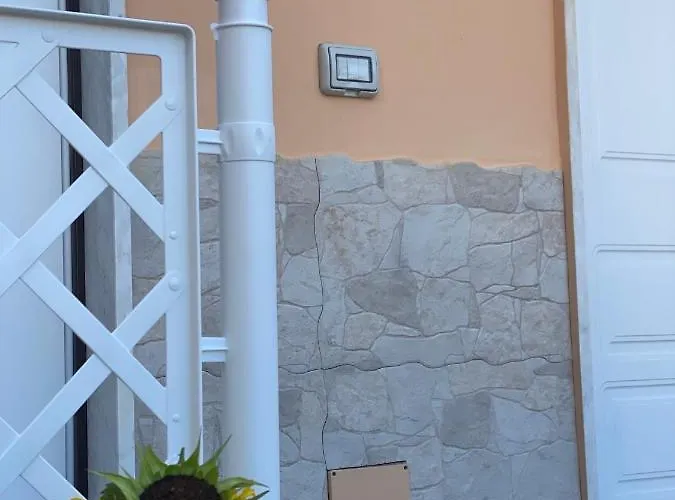 Bed & Breakfast Love Inn 4*