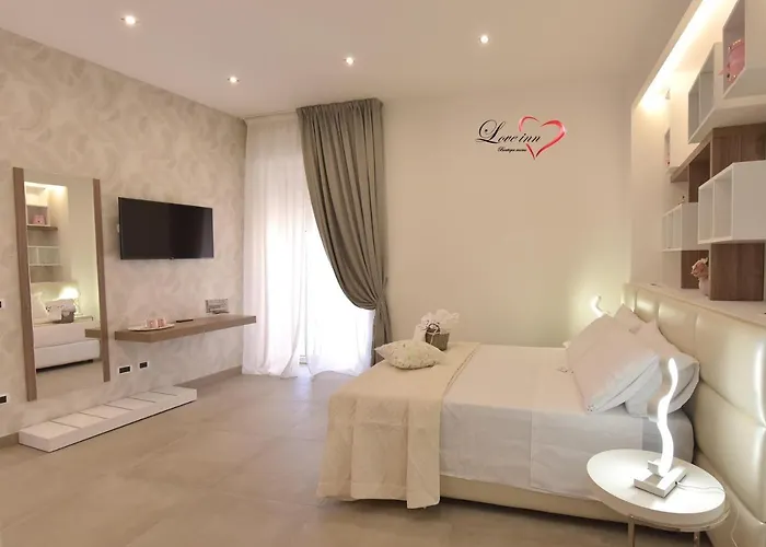 Love Inn Bed & Breakfast 4*