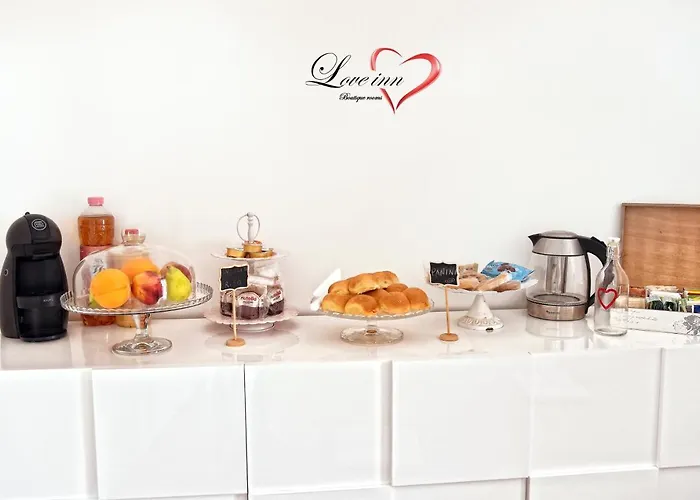 Love Inn Bed & Breakfast Pompei