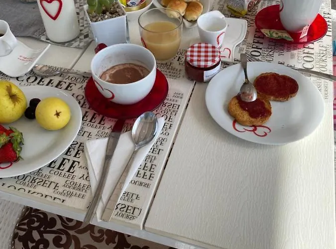 Bed & Breakfast Love Inn 4*