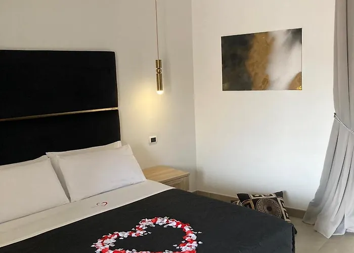 Bed & Breakfast Love Inn 4*